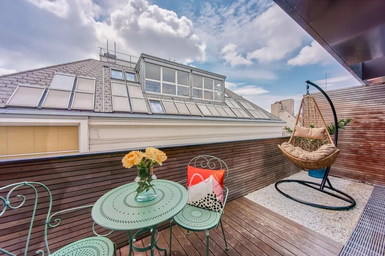 Smile Apartments 